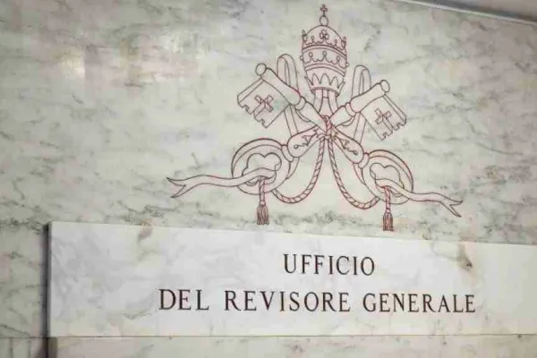 L'ingresso dell'ufficio del Revisore Generale in Vaticano / Vatican Media