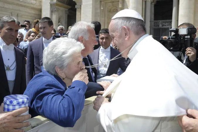 Papa Francesco durante un' Udienza Generale |  | L'Osservatore Romano, ACI Group