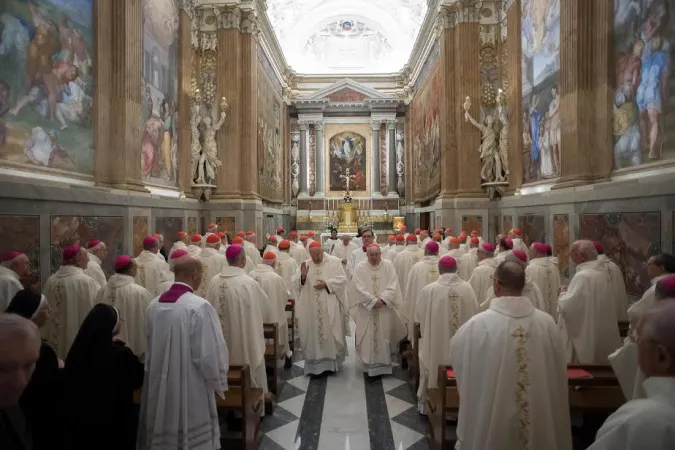 Il Papa presiede la Messa per i 90 anni del Cardinale Angelo Sodano |  | L'Osservatore Romano, ACI Group