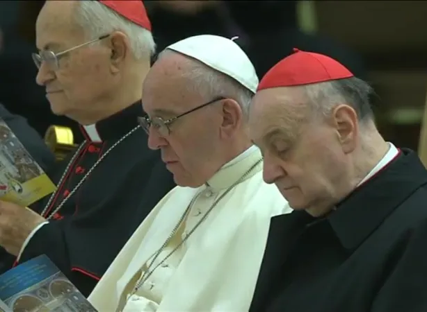 Papa Francesco ascolta la meditazione di P. Rupnik |  | CTV