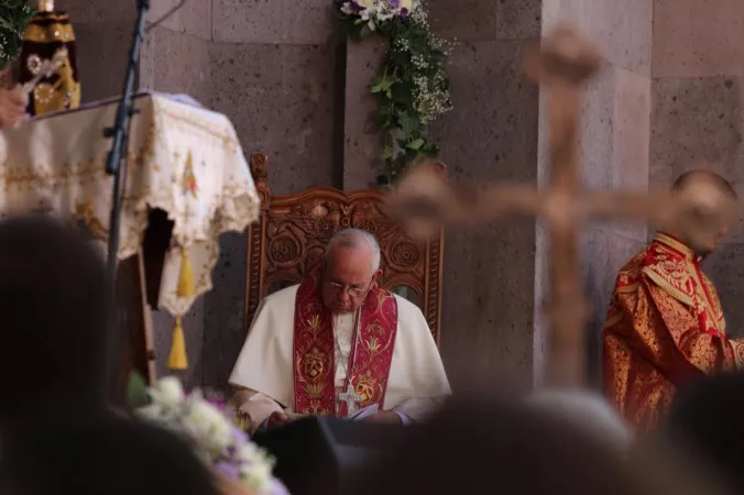 Papa Francesco a Etchmiadzin |  | Edward Pentin Aci Group