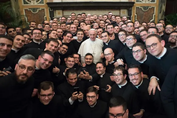 Osservatore Romano / Aci Group