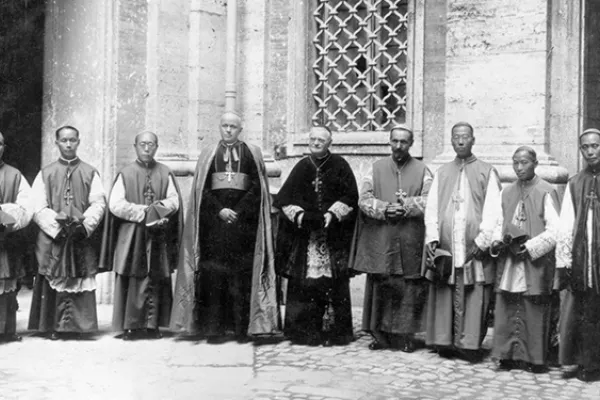 Una immagine del Primo Concilio Plenario Cinese a Shanghai, 1924 / da Asia News