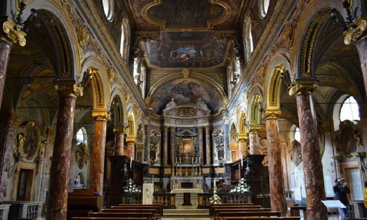 L'interno barocco della Chiesa di Santa Maria in Via Lata  |  | Diocesi di Roma 