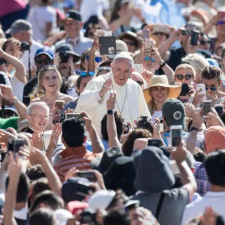 Papa Francesco durante un'Udienza Generale |  | L'Osservatore Romano, ACI Group