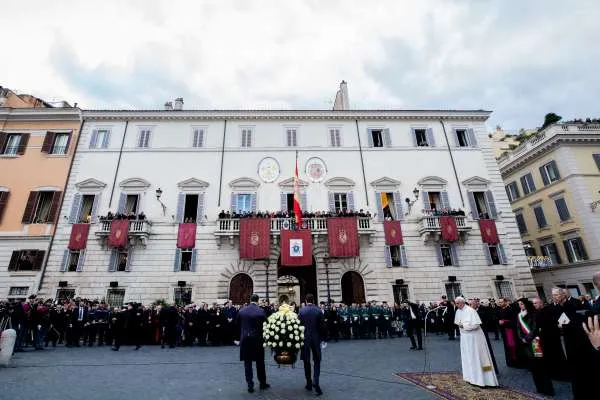 L'atto di omaggio dello scorso anno |  | Daniel Ibanez CNA