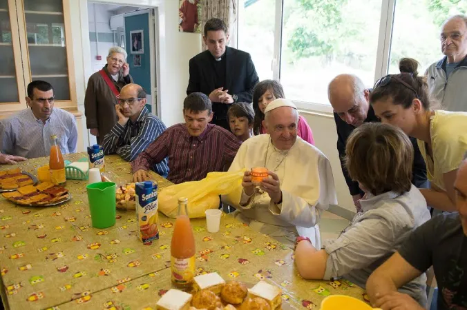 Papa Francesco durante un Venerdi della Misericordia |  | L'Osservatore Romano, ACI Group