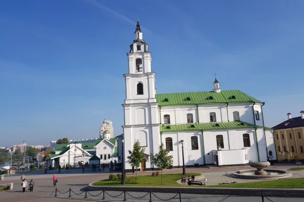 Una veduta della Cattedrale Ortodossa dello Spirito Santo a Minsk. Qui i vescovi europei pranzeranno con il metropolita Pavel prima di iniziare la Plenaria / Andrea Gagliarducci / ACI Stampa 