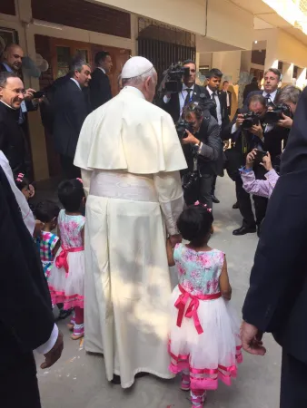 Papa Francesco in Bangladesh | Papa Francesco nella Casa di Madre Teresa, Tejgaon, Dhaka, 2 dicembre 2017 | Vatican Pool