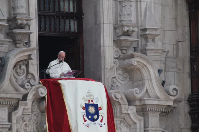 Papa Francesco in Perù | Papa Francesco, Angelus in Plaza de Armas, Lima, 21 gennaio 2018 | Alvaro de Juana / ACI Group