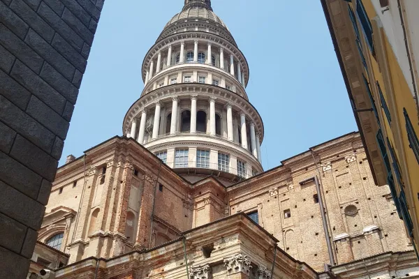 La cupola di Antonelli che sovrasta la Basilica di San Gaudenzio a Novara  / AG / ACI Stampa