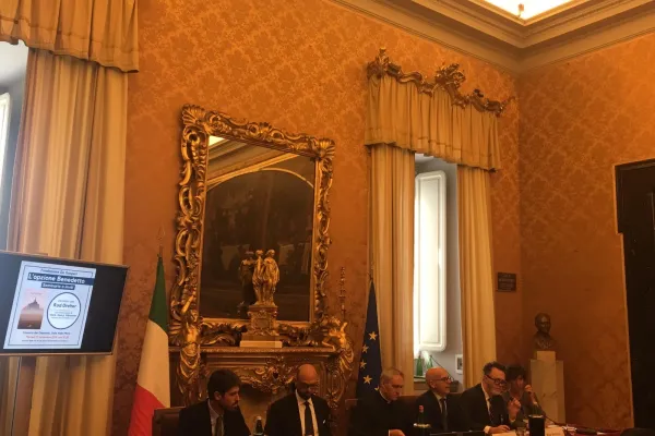 L'arcivescovo Georg Gaenswein, Prefetto della Casa Pontificia, al centro del seminario sul libro "Opzione Benedetto di Rod Dreher, Sala Aldo Moro, Camera dei Deputati, Roma, 11 settembre 2018 / VG / ACI Group