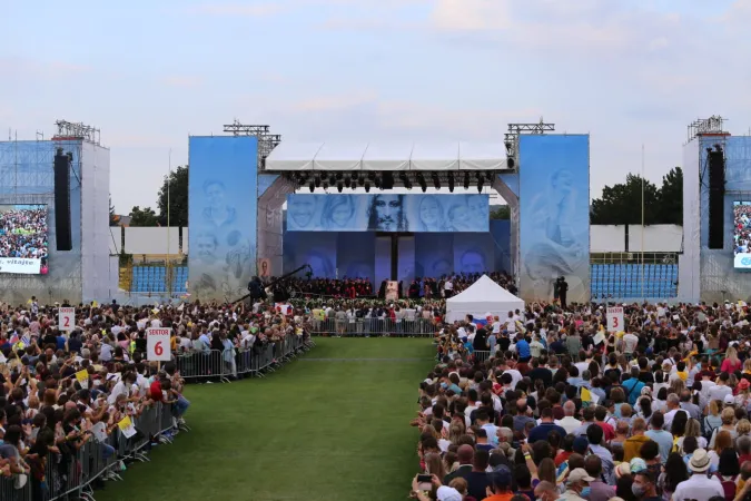 Papa Francesco a Kosice | Papa Francesco nello stadio Lokomotiva di Kosice, all'incontro con i giovani, 14 settembre 2021 | AG / ACI Group 