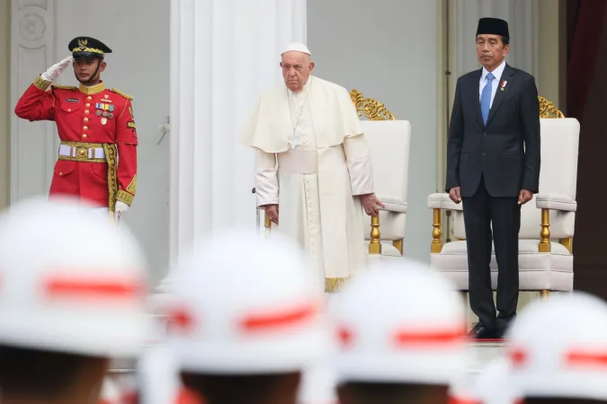 Papa in Indonesia | Papa Francesco con il presidente indonesiano Widodo al Palazzo Presidenziale di Jakarta, 4 settembre 2024 | Daniel Ibanez / ACI Group