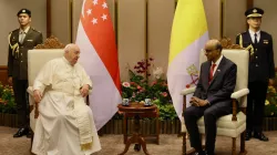 Papa Francesco e il presidente di Singapore Tharman Shanmugaratnam, Singapore, 12 settembre 2024 / Daniel Ibáñez/EWTN/Vatican Pool