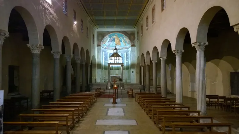 L'interno di san Giorgio al Velabro  |  | OB