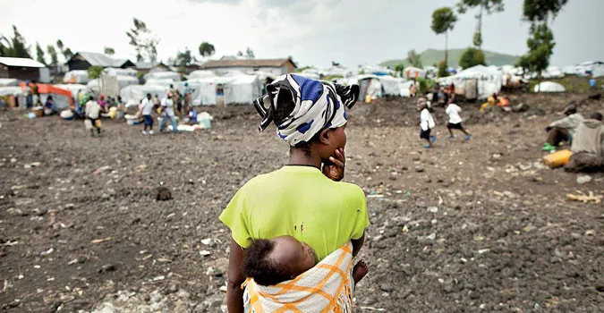 Donne in un villaggio africano  |  | Nazioni Unite 